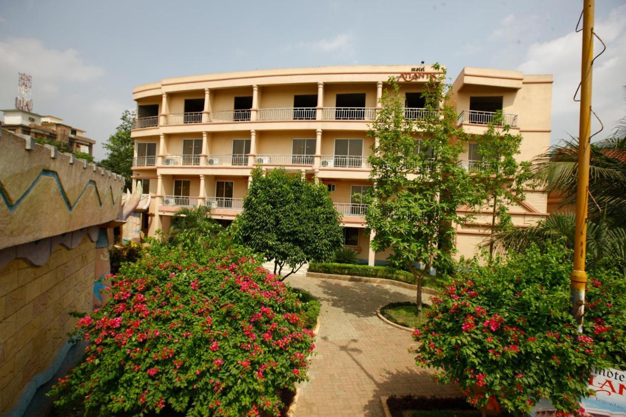 Resort Atlantis Dhaka Buitenkant foto