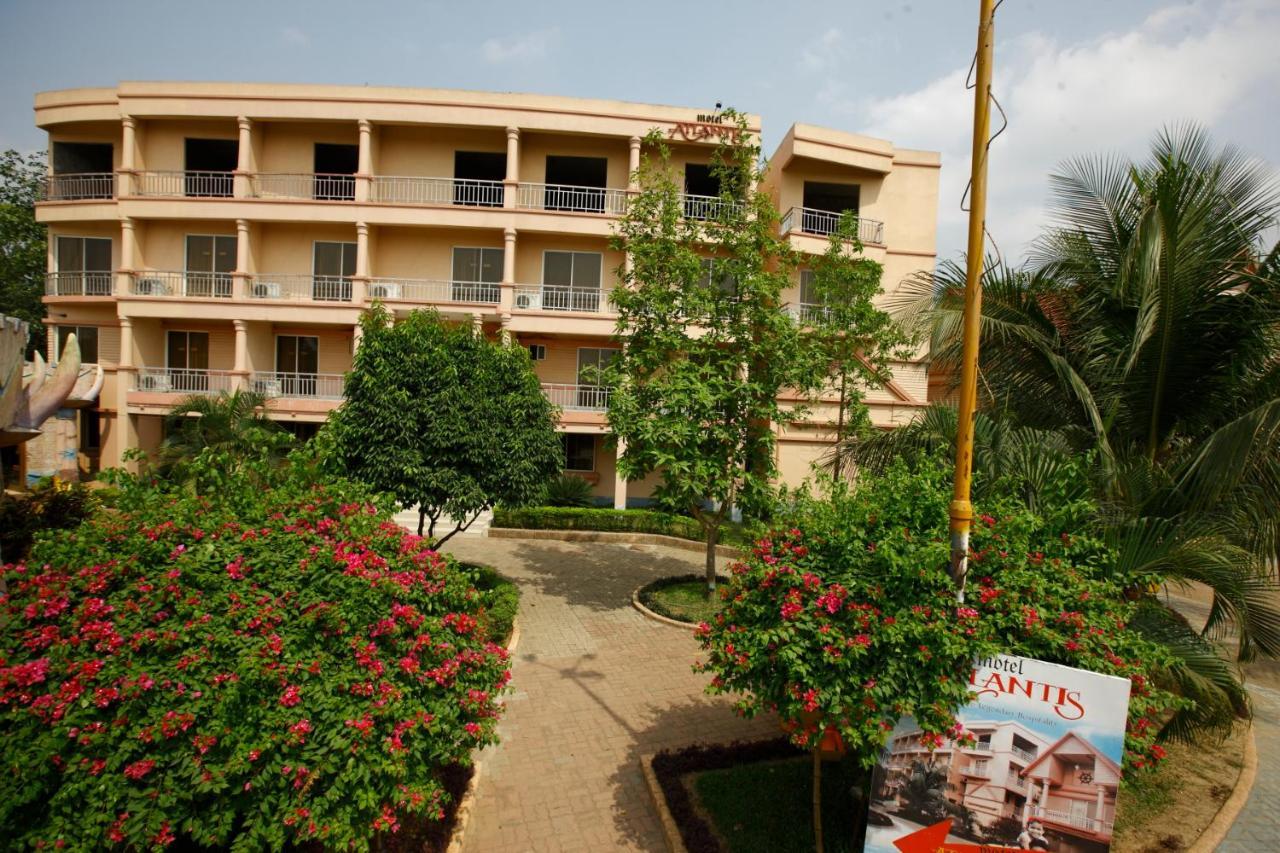 Resort Atlantis Dhaka Buitenkant foto