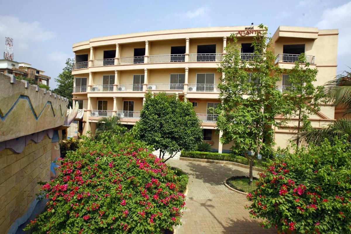 Resort Atlantis Dhaka Buitenkant foto