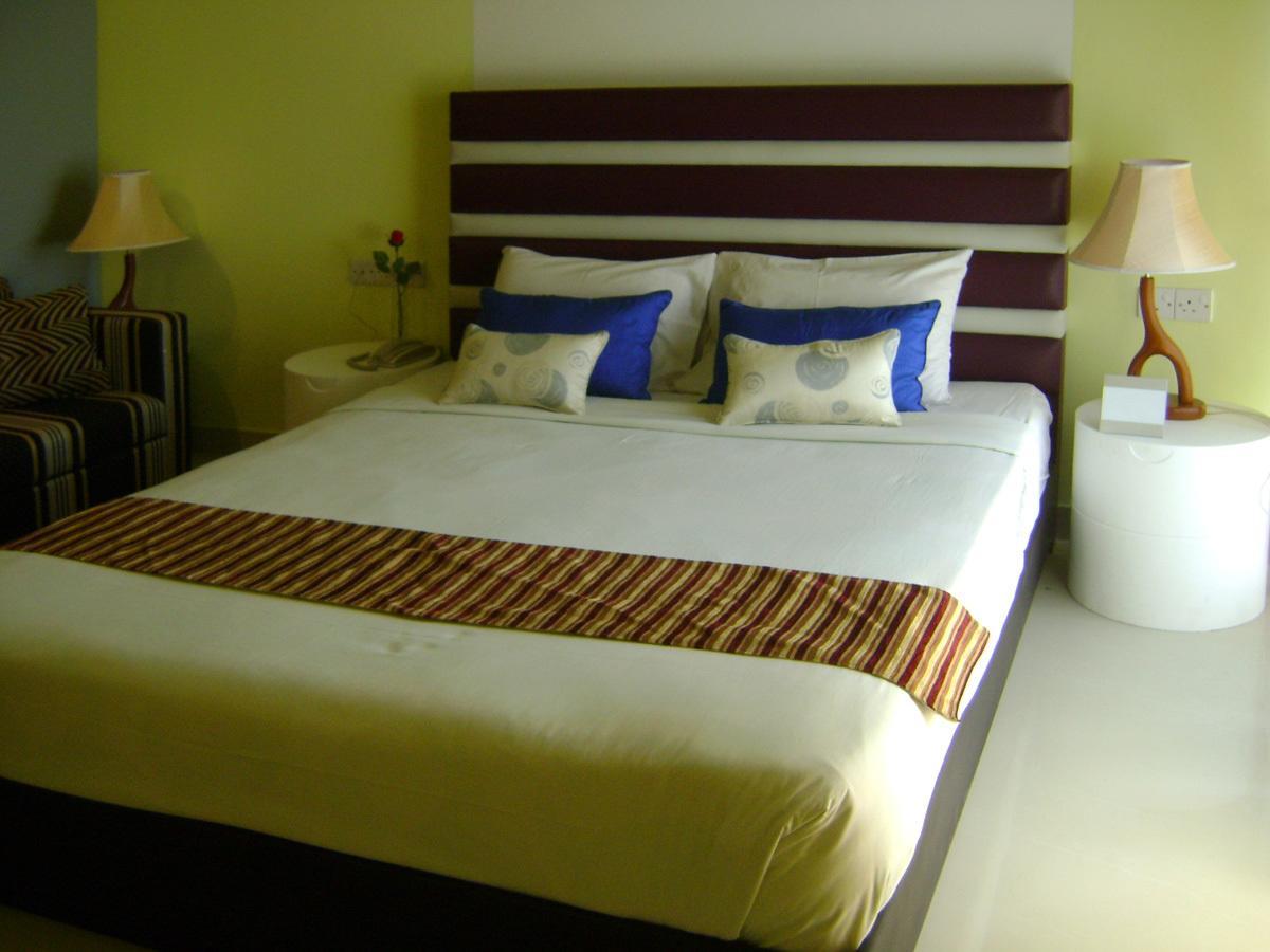 Resort Atlantis Dhaka Buitenkant foto