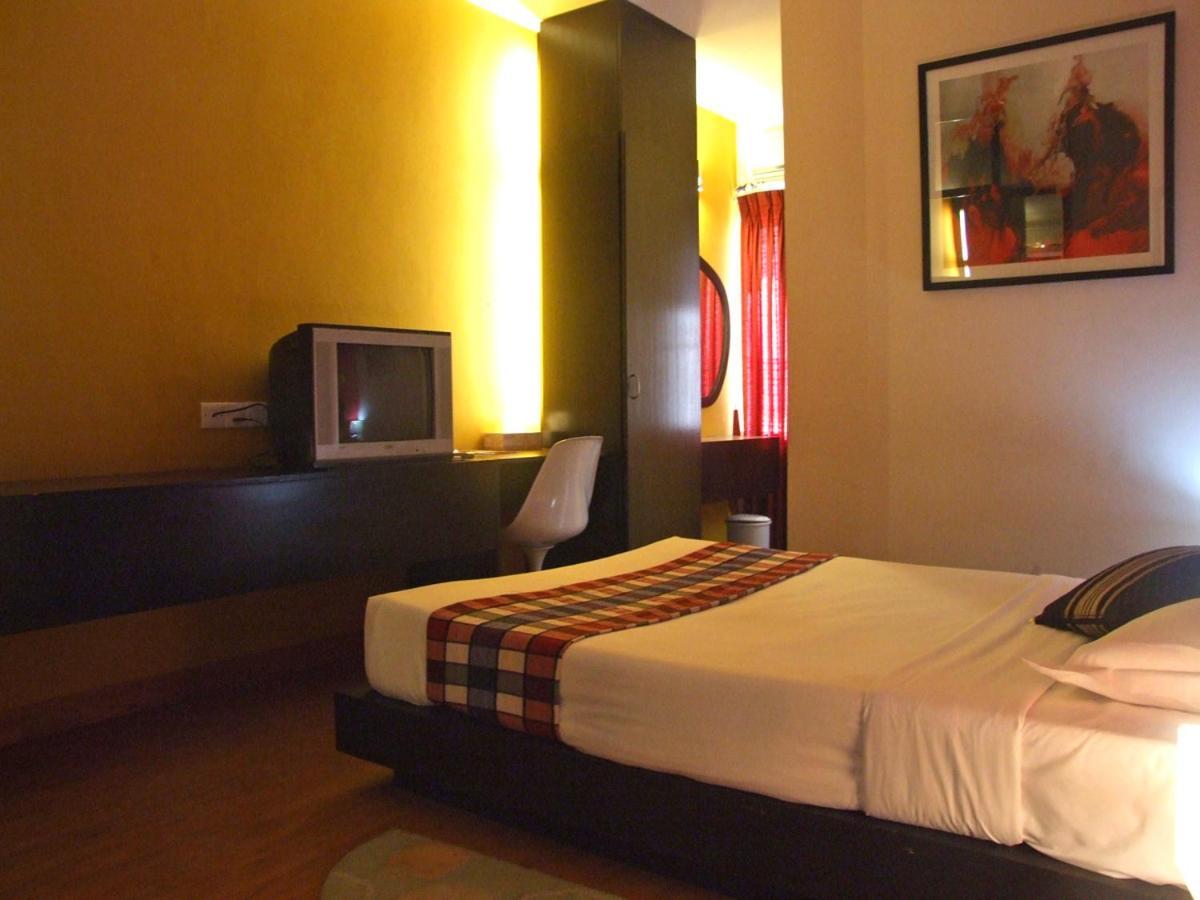 Resort Atlantis Dhaka Buitenkant foto